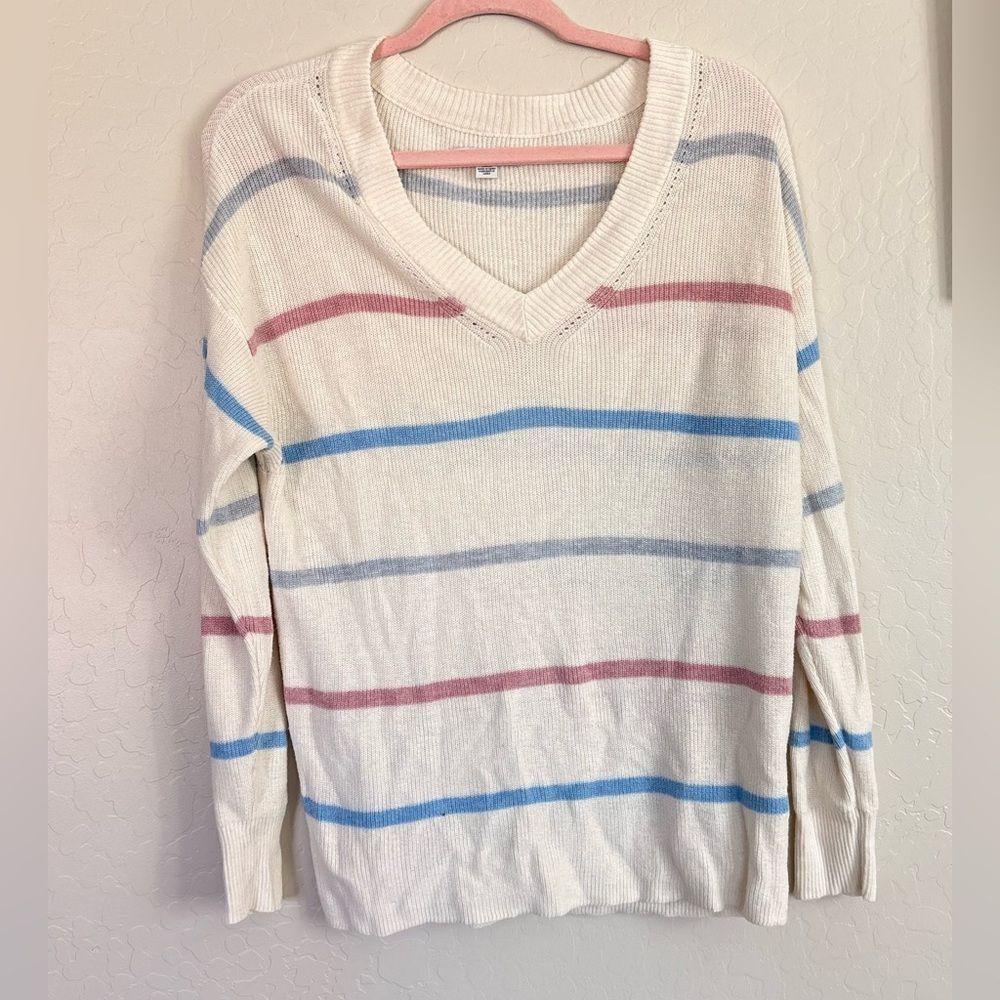 American Eagle Outfitters Striped V-Neck Sweater Small